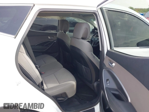 2017 Hyundai Santa Fe 2.4L z VIN 5XYZTDLB3HG439072, wystawiony jako IAAI lot #42061127 z przebiegiem 145 864 mil mil oraz . Historia ofert i sprzedaży dostępna na DreamBid. Obrazek 8.