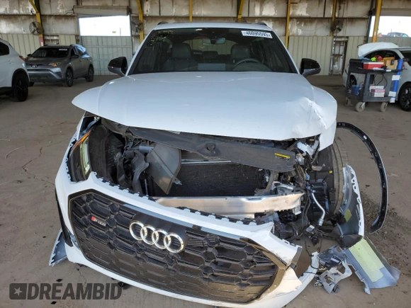 2021 Audi SQ5 Premium Plus with VIN WA1B4AFY7M2027409, listed as a Copart auction lot 46095593 with 13,648 mi miles. Bid and sale history available at carsss.com. Image 5.