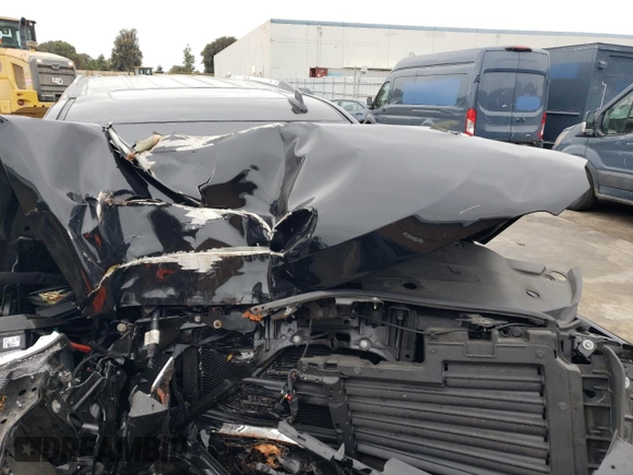2018 GMC Yukon Denali with VIN 1GKS2CKJ1JR296853, listed as a Copart auction lot 70925544 with 0 mi miles and Salvage Title. Bid and sale history available at carsss.com. Image 13.