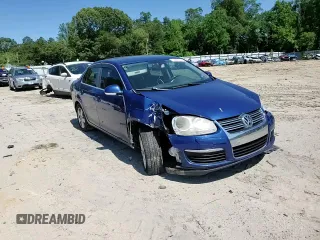 2008 Volkswagen Jetta SE with VIN 3VWRM71K68M198464, listed as a Copart auction lot 56947575 with 135,970 mi miles and Salvage title. Bid and sale history available at DreamBid. Image 13.