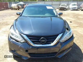 2018 Nissan Altima SV with VIN 1N4AL3AP1JC104169, listed as a IAAI auction lot 41847432 with 228,737 mi miles and . Bid and sale history available at DreamBid. Image 6.