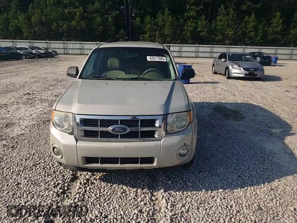 2008 Ford Escape XLT with VIN 1FMCU03178KD39680, listed as a Copart auction lot 62017805 with 149,799 mi miles and Salvage title. Bid and sale history available at DreamBid. Image 14.