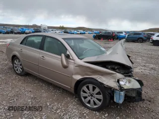 2006 Toyota Avalon XL z VIN 4T1BK36B26U138553, wystawiony jako Copart lot #53502645 z przebiegiem Nie podano mil oraz Szkoda całkowita • Salvage title. Historia ofert i sprzedaży dostępna na DreamBid. Obrazek 4.