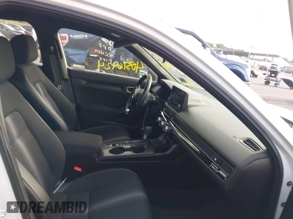 2024 Honda Civic Sport z VIN 2HGFE2F58RH530544, wystawiony jako IAAI lot #40376924 z przebiegiem 12 149 mil mil oraz . Historia ofert i sprzedaży dostępna na DreamBid. Obrazek 5.