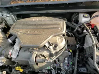 2023 Chevrolet Blazer LT z VIN 3GNKBDRS2PS122920, wystawiony jako Copart lot #83673654 z przebiegiem 15 989 mil mil oraz Czysty tytuł • Clean title. Historia ofert i sprzedaży dostępna na DreamBid. Obrazek 15.