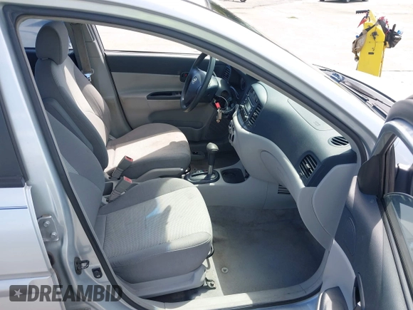 2006 Hyundai Accent GLS с VIN KMHCN46C86U023126, выставлен на аукционе IAAI как лот 42514585 с пробегом 150 008 миль миль и . История ставок и продаж доступна на DreamBid. Изображение 5.