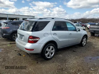 2009 Mercedes-Benz M 350 z VIN 4JGBB86E99A480725, wystawiony jako Copart lot #49236245 z przebiegiem 109 271 mil mil oraz Szkoda całkowita • Salvage title. Historia ofert i sprzedaży dostępna na DreamBid. Obrazek 3.