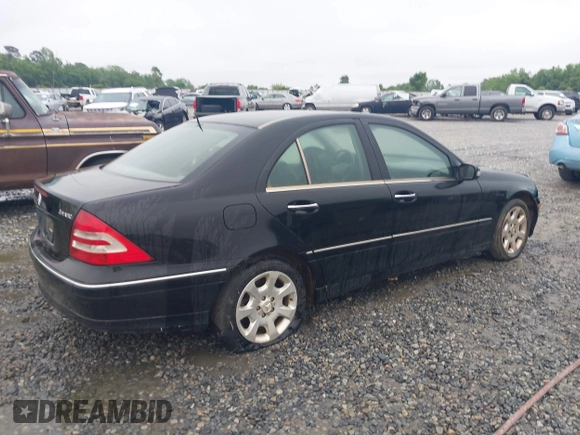 2006 Mercedes-Benz C 280 Luxury with VIN WDBRF92H16F756552, listed as a IAAI auction lot 42102736 with 201,472 mi miles and . Bid and sale history available at DreamBid. Image 4.