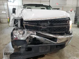 2012 Chevrolet Silverado 3500HD Work Truck with VIN 1GC0KZCGXCZ137034, listed as a Copart auction lot 86937294 with 129,812 mi miles and Salvage Title. Bid and sale history available at DreamBid. Image 5.