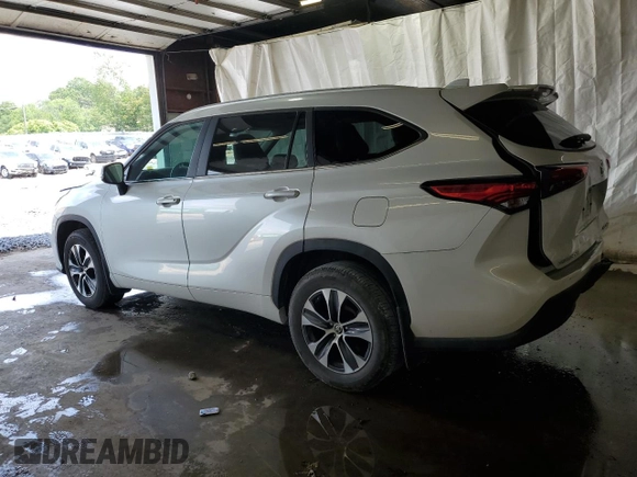 2023 Toyota Highlander L with VIN 5TDKDRBH9PS028911, listed as a Copart auction lot 62825255 with 31,721 mi miles and Salvage title. Bid and sale history available at DreamBid. Image 2.