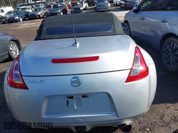 2012 Nissan 370Z Touring with VIN JN1AZ4FH4CM371189, listed as a IAAI auction lot 41088025 with 74,076 mi miles. Bid and sale history available at carsss.com. Image 17.