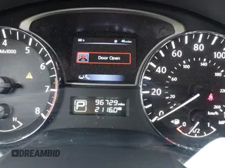 2015 Nissan Altima SV z VIN 1N4AL3AP1FC439021, wystawiony jako IAAI lot #42027354 z przebiegiem 96 729 mil mil oraz . Historia ofert i sprzedaży dostępna na DreamBid. Obrazek 7.
