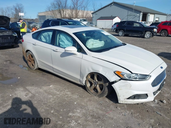 2014 Ford Fusion SE with VIN 3FA6P0H98ER168460, listed as a IAAI auction lot 41948476 with 186,258 mi miles and . Bid and sale history available at carsss.com. Image 1.