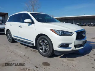 2017 Infiniti QX60 with VIN 5N1DL0MN8HC555993, listed as a IAAI auction lot 41588633 with 131,287 mi miles. Bid and sale history available at carsss.com. Image 1.