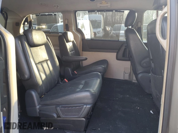 2009 Chrysler Town & Country Touring with VIN 2A8HR54X49R653052, listed as a Copart auction lot 48133155 with 151,527 mi miles and Salvage Title. Bid and sale history available at DreamBid. Image 11.