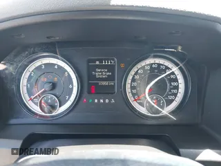 2016 Ram 1500 Express z VIN 1C6RR6FT4GS292808, wystawiony jako IAAI lot #42237529 z przebiegiem 109 581 mil mil oraz . Historia ofert i sprzedaży dostępna na DreamBid. Obrazek 7.