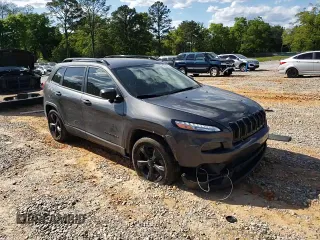 2016 Jeep Cherokee Altitude with VIN 1C4PJLAB4GW369495, listed as a Copart auction lot 52649235 with 185,848 mi miles and Salvage Title. Bid and sale history available at DreamBid. Image 11.