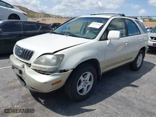 2000 Lexus RX 300 with VIN JT6GF10U6Y0058395, listed as a IAAI auction lot 41910303 with 203,392 mi miles. Bid and sale history available at carsss.com. Image 2.