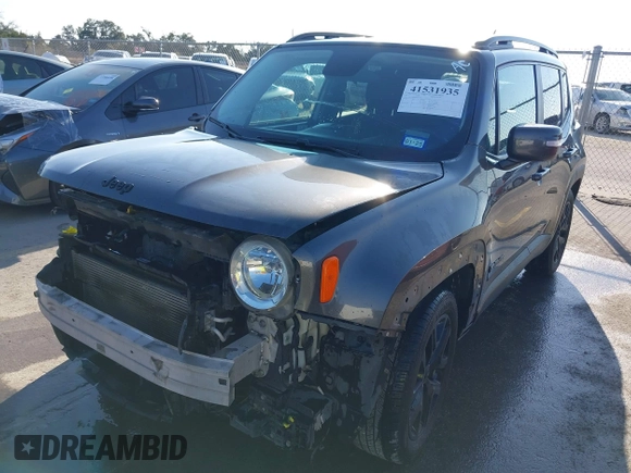 2017 Jeep Renegade Latitude with VIN ZACCJABB6HPG45899, listed as a IAAI auction lot 41531935 with 110,533 mi miles. Bid and sale history available at carsss.com. Image 18.