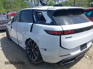 2024 Land Rover Range Rover Sport Dynamic SE with VIN SAL1L9FU9RA405431, listed as a IAAI auction lot 42051512 with 21,799 mi miles and . Bid and sale history available at DreamBid. Image 3.