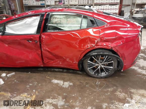 2024 Toyota Prius LE with VIN JTDADABU8R3013976, listed as a IAAI auction lot 41621800 with 7,475 mi miles and . Bid and sale history available at DreamBid. Image 17.