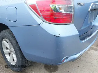 2008 Toyota Highlander Hybrid with VIN JTEEW41A782008949, listed as a IAAI auction lot 41782600 with 109,011 mi miles. Bid and sale history available at carsss.com. Image 21.