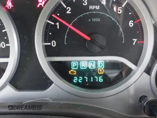 2008 Jeep Wrangler Unlimited Sahara with VIN 1J4GB59118L522013, listed as a IAAI auction lot 41644487 with 227,176 mi miles and . Bid and sale history available at DreamBid. Image 15.