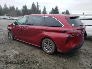 2021 Toyota Sienna XLE with VIN 5TDYSKFC1MS039435, listed as a Copart auction lot 43620405 with 94,107 mi miles and Salvage Title. Bid and sale history available at carsss.com. Image 2.