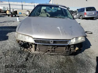 1997 Honda Accord Special Edition with VIN 1HGCD5607VA065954, listed as a Copart auction lot 49723775 with 249,469 mi miles and Salvage Title. Bid and sale history available at carsss.com. Image 5.