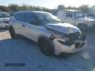 2019 Nissan Kicks S with VIN 3N1CP5CU3KL536633, listed as a IAAI auction lot 41740467 with 112,413 mi miles. Bid and sale history available at carsss.com. Image 1.