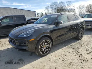 2022 Porsche Cayenne z VIN WP1AA2AY4NDA07033, wystawiony jako Copart lot #38195123 z przebiegiem 55 mil mil oraz . Historia ofert i sprzedaży dostępna na DreamBid. Obrazek 1.