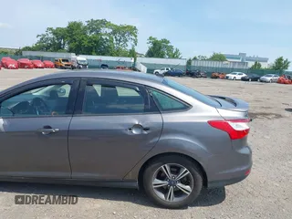 2012 Ford Focus SE с VIN 1FAHP3F26CL407046, выставлен на аукционе IAAI как лот 42574294 с пробегом 143 441 миль миль и . История ставок и продаж доступна на DreamBid. Изображение 6.