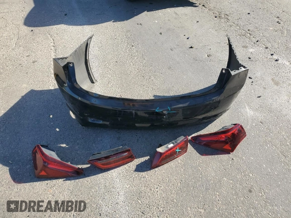 2015 Acura TLX Technology with VIN 19UUB2F51FA011085, listed as a Copart auction lot 62780705 with 156,515 mi miles and Salvage title. Bid and sale history available at DreamBid. Image 12.