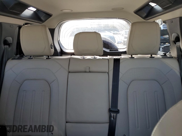 2022 Land Rover Defender SE with VIN SALEP7RU1N2091011, listed as a Copart auction lot 44146415 with 40,867 mi miles and Salvage title. Bid and sale history available at DreamBid. Image 10.