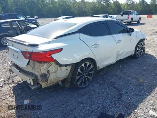 2016 Nissan Maxima SL z VIN 1N4AA6AP8GC429756, wystawiony jako IAAI lot #42262674 z przebiegiem 183 768 mil mil oraz . Historia ofert i sprzedaży dostępna na DreamBid. Obrazek 4.