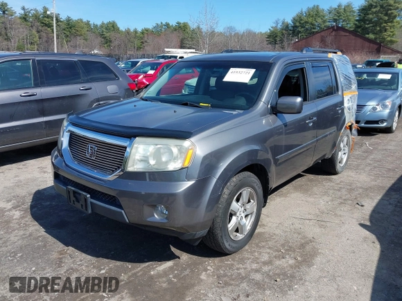 2009 Honda Pilot EX-L with VIN 5FNYF48669B044746, listed as a IAAI auction lot 41932721 with 137,070 mi miles and . Bid and sale history available at carsss.com. Image 2.