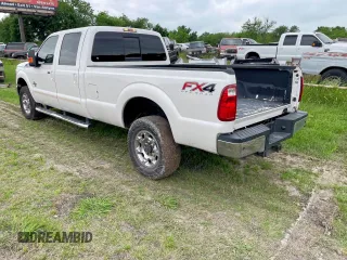 2014 Ford F-350 XLT with VIN 1FT8W3BT3EEB76108, listed as a Copart auction lot 63133865 with 261,799 mi miles and Clean title. Bid and sale history available at DreamBid. Image 3.