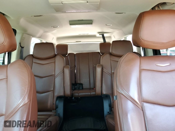2015 Cadillac Escalade z VIN 1GYS3TKJ6FR673350, wystawiony jako Copart lot #61661614 z przebiegiem 119 249 mil mil oraz Czysty tytuł • Clean title. Historia ofert i sprzedaży dostępna na DreamBid. Obrazek 10.