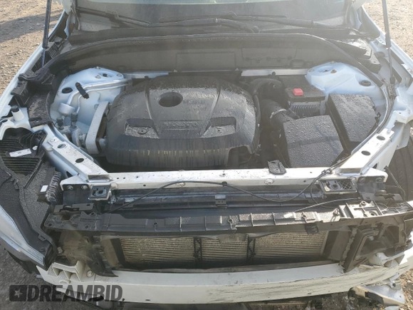 2020 Volvo XC60 Momentum z VIN YV4102RK4L1599047, wystawiony jako Copart lot #74509614 z przebiegiem 78 039 mil mil oraz Szkoda całkowita • Salvage title. Historia ofert i sprzedaży dostępna na DreamBid. Obrazek 12.