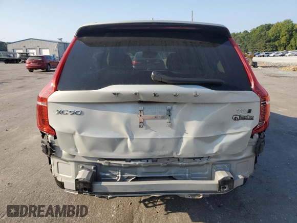2021 Volvo XC90 Inscription with VIN YV4A221L0M1696729, listed as a Copart auction lot 69058114 with 67,978 mi miles and Salvage title. Bid and sale history available at DreamBid. Image 6.