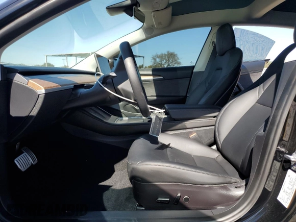2022 Tesla Model 3 Performance with VIN 5YJ3E1EC8NF353747, listed as a Copart auction lot 45716805 with 13,971 mi miles and Salvage Title. Bid and sale history available at DreamBid. Image 7.