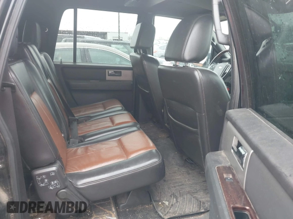 2007 Ford Expedition Max Limited с VIN 1FMFK205X7LA05982, выставлен на аукционе IAAI как лот 41888851 с пробегом 254 343 миль миль и . История ставок и продаж доступна на DreamBid. Изображение 8.