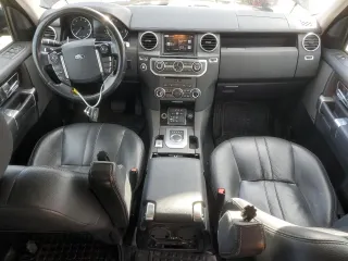 2016 Land Rover LR4 HSE with VIN SALAG2V69GA790209, listed as a Copart auction lot 48188625 with 137,414 mi miles and Clean Title. Bid and sale history available at DreamBid. Image 8.