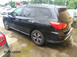 2017 Nissan Pathfinder S with VIN 5N1DR2MN2HC902650, listed as a IAAI auction lot 42367629 with 139,223 mi miles and . Bid and sale history available at DreamBid. Image 3.