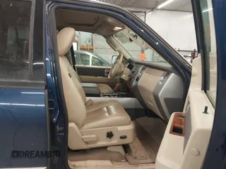 2009 Ford Expedition EL Eddie Bauer with VIN 1FMFK18569EB04353, listed as a IAAI auction lot 41772410 with 215,985 mi miles. Bid and sale history available at carsss.com. Image 5.