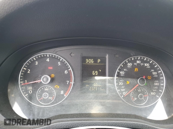2012 Volkswagen Passat S with VIN 1VWAP7A39CC018594, listed as a Copart auction lot 54530385 with 232,311 mi miles and Salvage title. Bid and sale history available at DreamBid. Image 9.