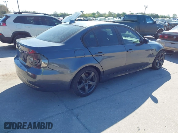 2008 BMW 3 Series 328i with VIN WBAVA375X8NL58546, listed as a IAAI auction lot 41690119 with 156,774 mi miles and . Bid and sale history available at DreamBid. Image 4.