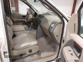 2008 Ford F-150 XLT with VIN 1FTPW14518KB96099, listed as a IAAI auction lot 41312992 with 192,141 mi miles. Bid and sale history available at carsss.com. Image 5.