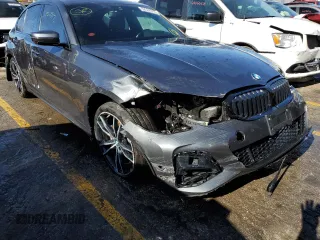 2020 BMW 3 Series 330i xDrive with VIN WBA5R7C08LFH51509, listed as a Copart auction lot 62532912 with 0 mi miles and Salvage Title. Bid and sale history available at carsss.com. Image 1.