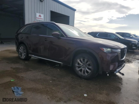2024 Mazda CX-90 3.3 Turbo Premium with VIN JM3KKDHDXR1111543, listed as a Copart auction lot 47287085 with 27,434 mi miles and Salvage Title. Bid and sale history available at carsss.com. Image 4.